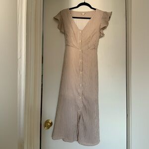 Buttoned midi dress